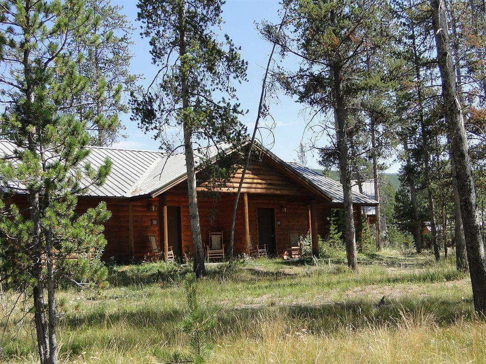 Headwaters Lodge & Cabins At Flagg Ranch Moran Bagian luar foto