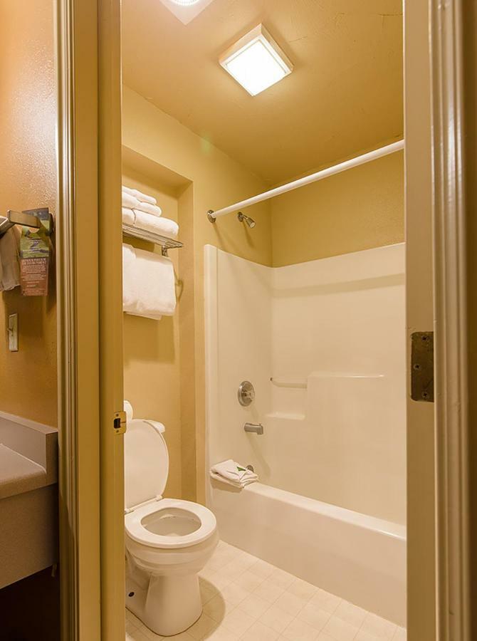 Headwaters Lodge & Cabins At Flagg Ranch Moran Bagian luar foto