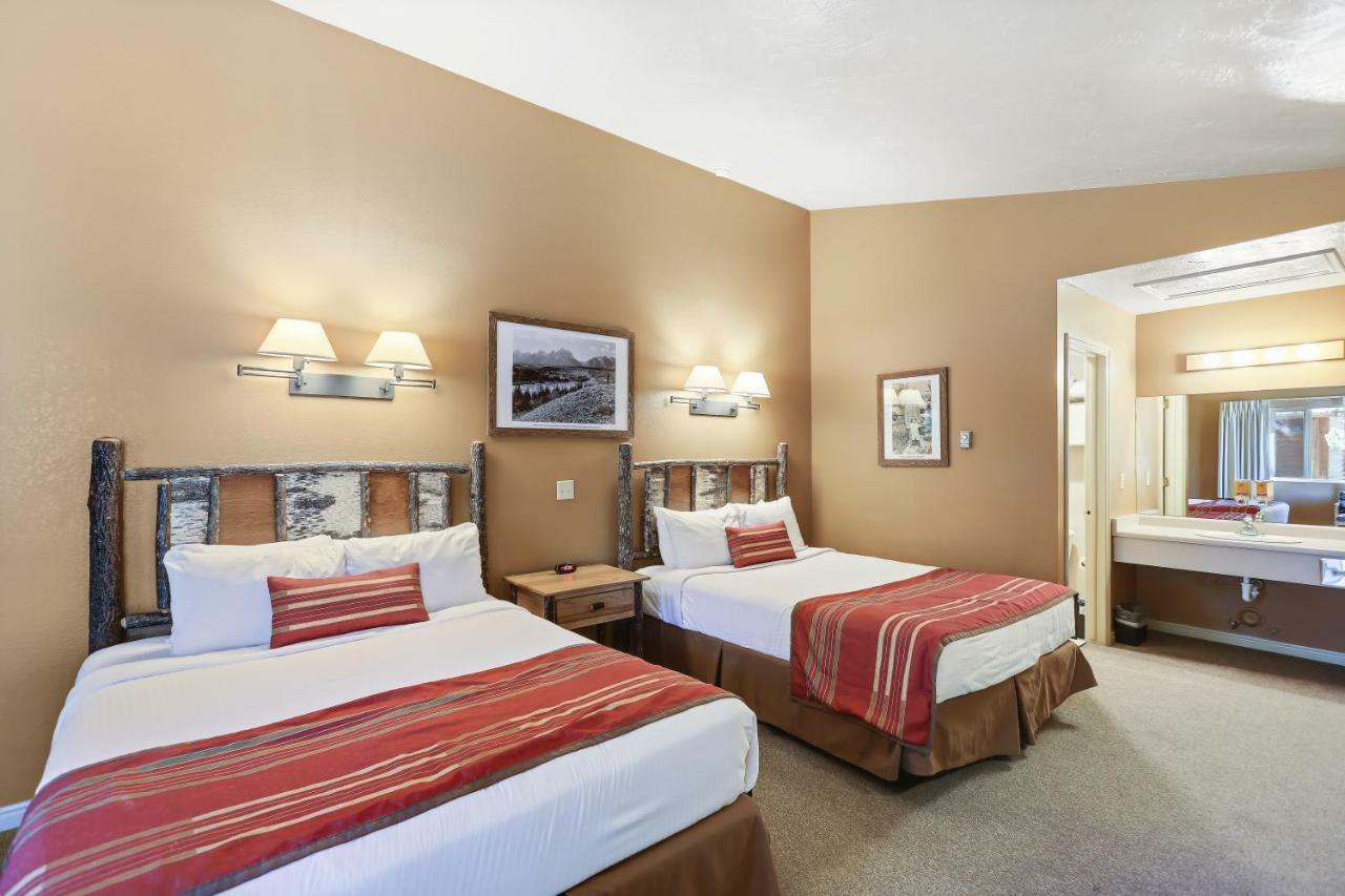 Headwaters Lodge & Cabins At Flagg Ranch Moran Bagian luar foto